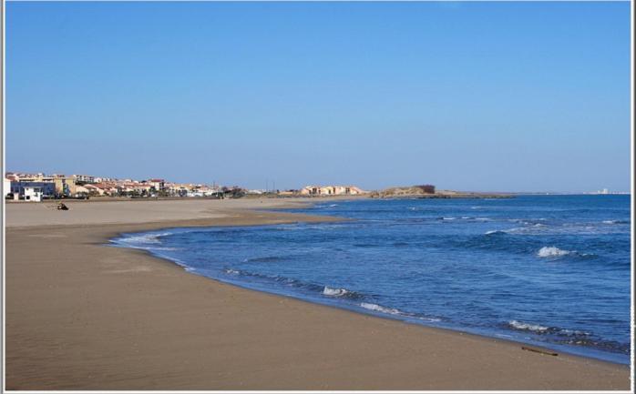 Apart climatisé T3 St Pierre la mer 1 er étage, 4 pers Fleury  Exterior foto