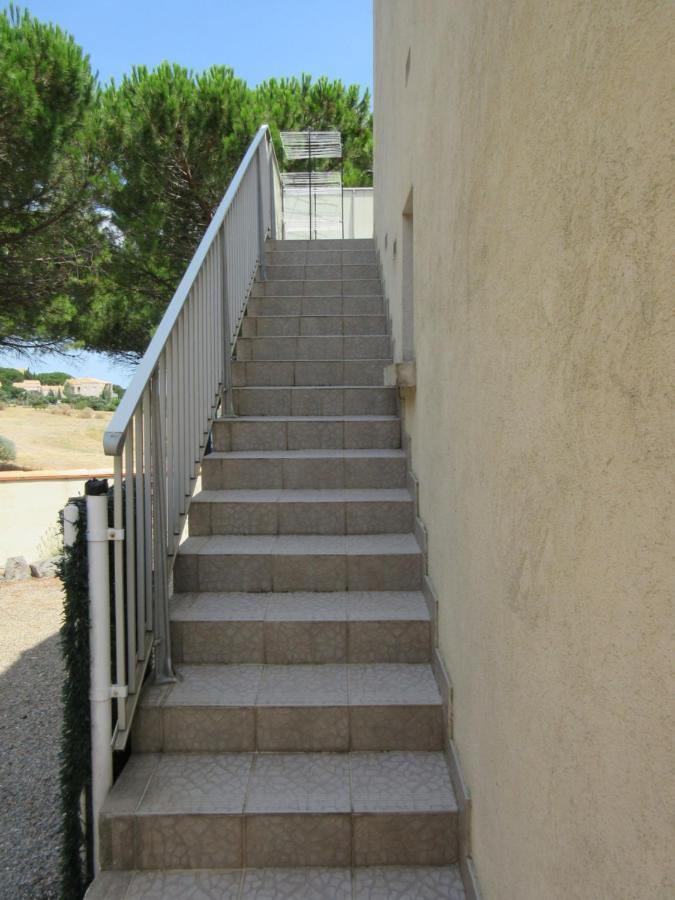 Apart climatisé T3 St Pierre la mer 1 er étage, 4 pers Fleury  Exterior foto